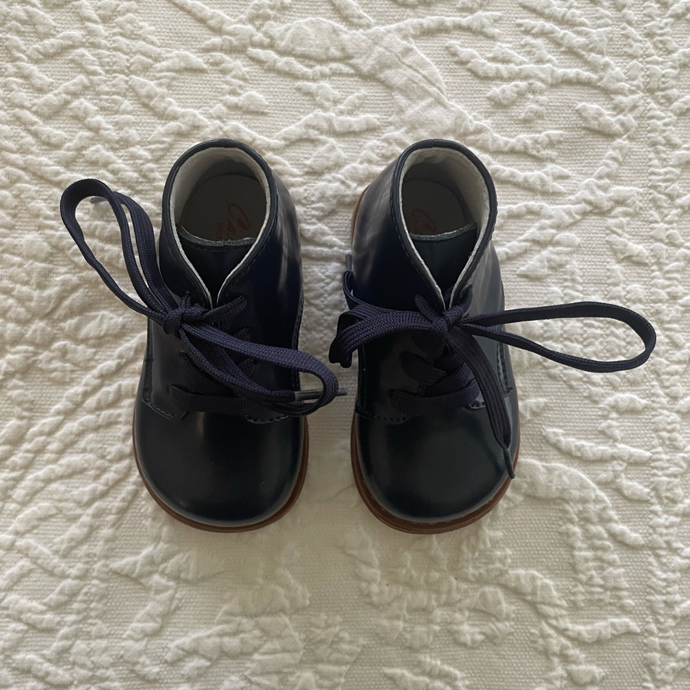 NWOT Cavoo Walker Navy Blue Leather Lace Up Toddler Baby Shoes Size 4.5